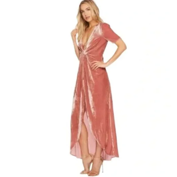 NWT J.O.A. Dusty Pink Crushed Velvet Twist Front Maxi Dress High-Low Size XS - Picture 2 of 7